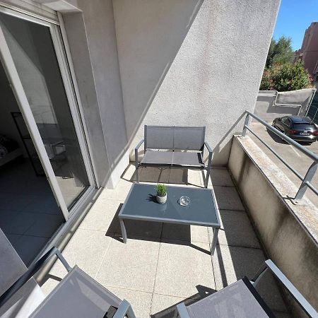 Studio Le 2, Free Parking, Free Wifi, Transports Apartamento Nîmes Exterior foto