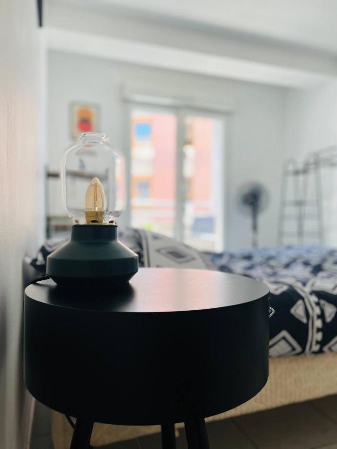 Studio Le 2, Free Parking, Free Wifi, Transports Apartamento Nîmes Exterior foto