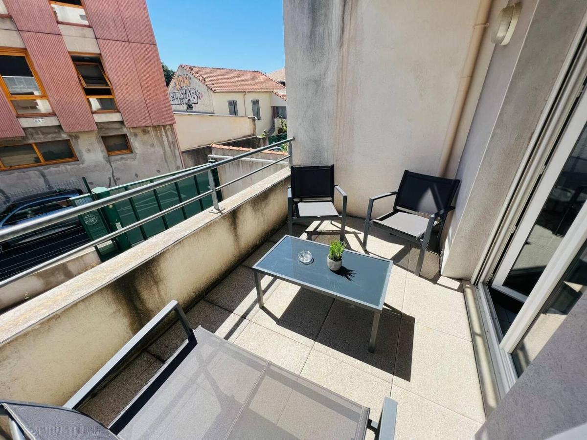 Studio Le 2, Free Parking, Free Wifi, Transports Apartamento Nîmes Exterior foto