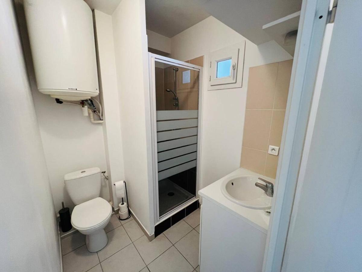 Studio Le 2, Free Parking, Free Wifi, Transports Apartamento Nîmes Exterior foto